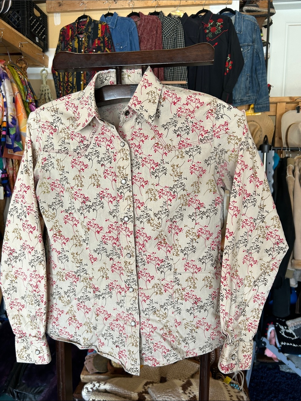 Rockies Cream Floral Pearl Snap Button-Down Shirt with Red & Olive Sprigs